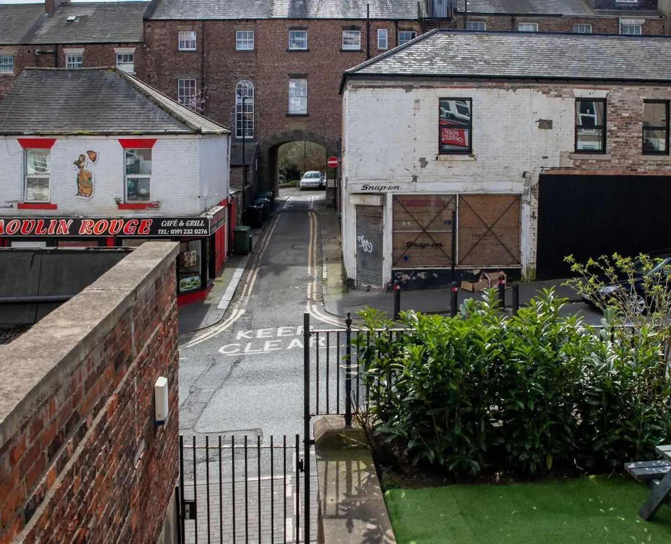 Апартаменты Newcastle City Centre Super Spacious Town House Free Parking And Wi-Fi