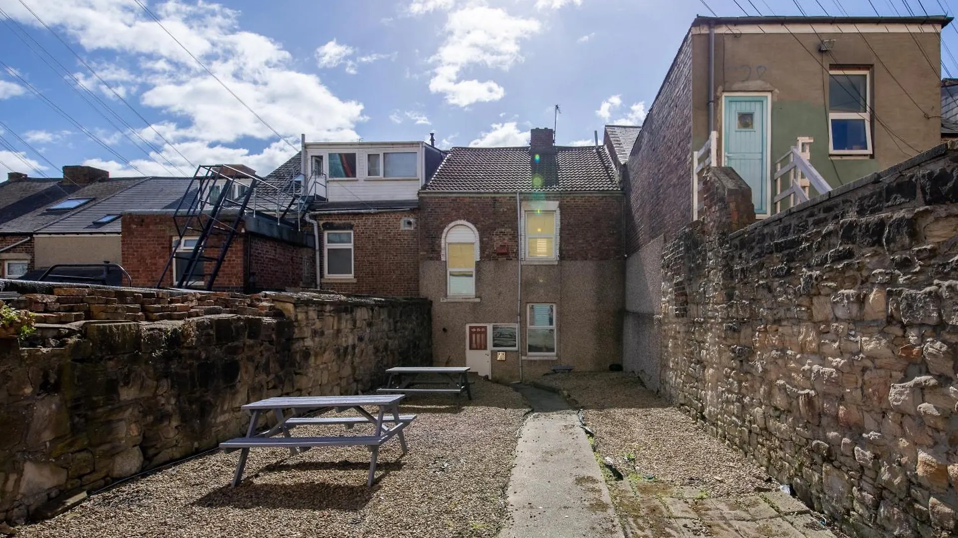 Newcastle City Centre Super Spacious Town House Free Parking And Wi-Fi 0*, Ньюкасл-апон-Тайн