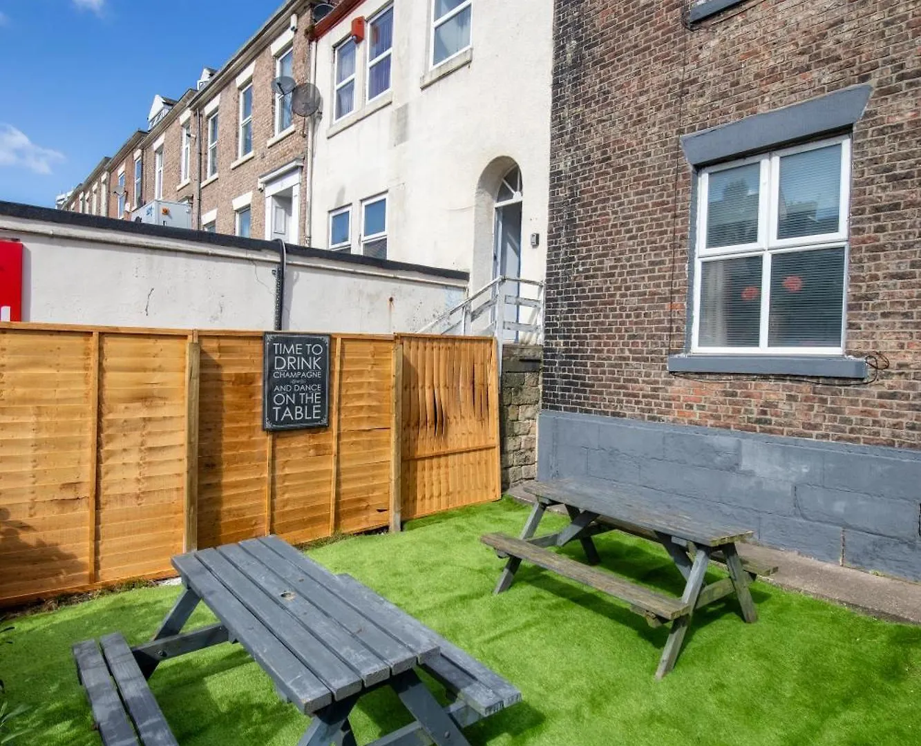 Apartment Newcastle City Centre Super Spacious Town House Free Parking And Wi-Fi Großbritannien