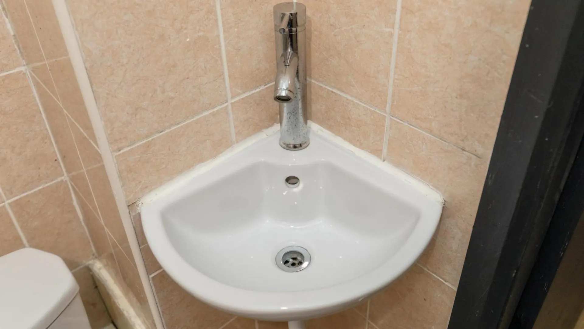 Apartment Newcastle City Centre Super Spacious Town House Free Parking And Wi-Fi