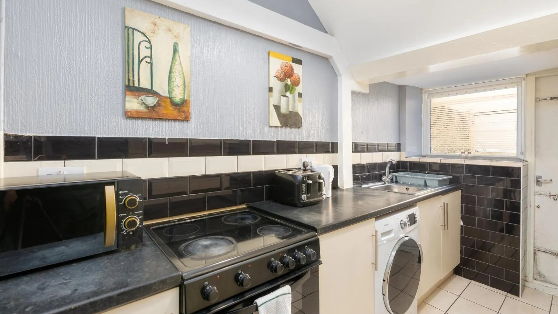 Newcastle City Centre Super Spacious Town House Free Parking And Wi-Fi Großbritannien