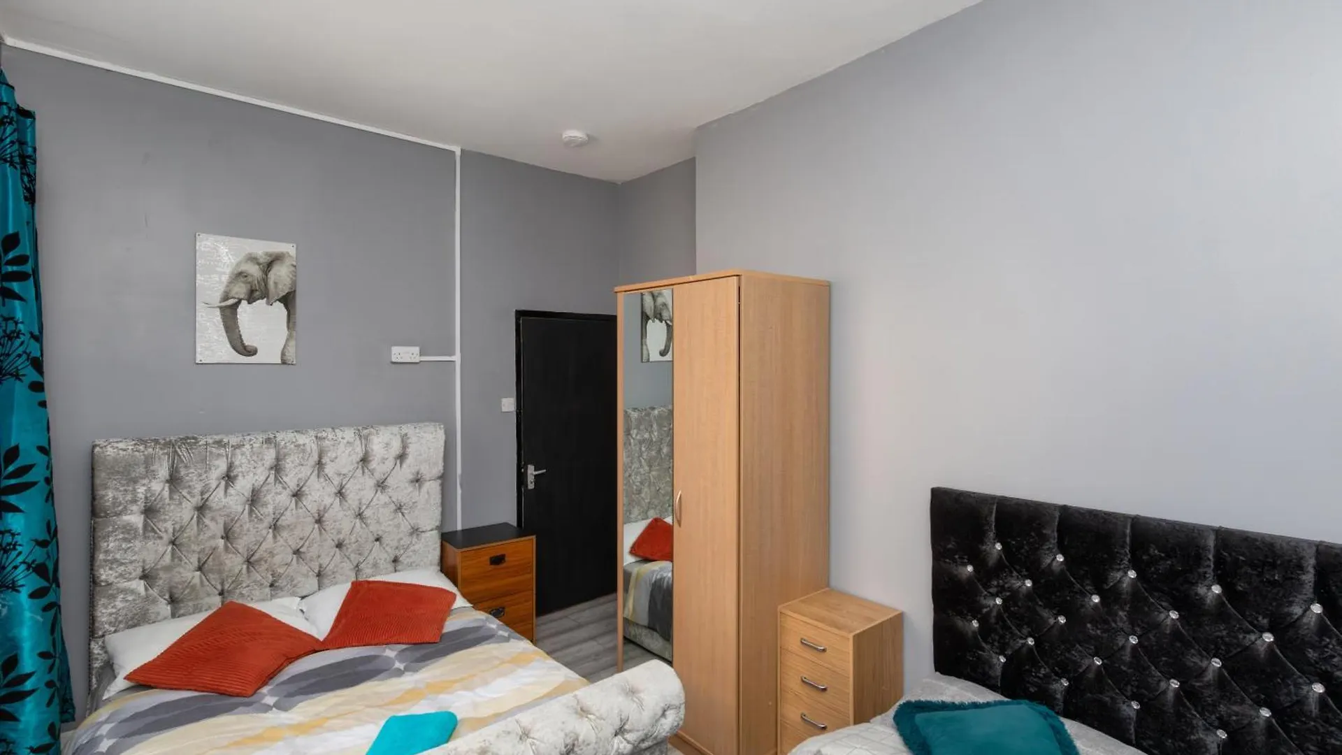Newcastle City Centre Super Spacious Town House Free Parking And Wi-Fi 0*, Newcastle upon Tyne Großbritannien