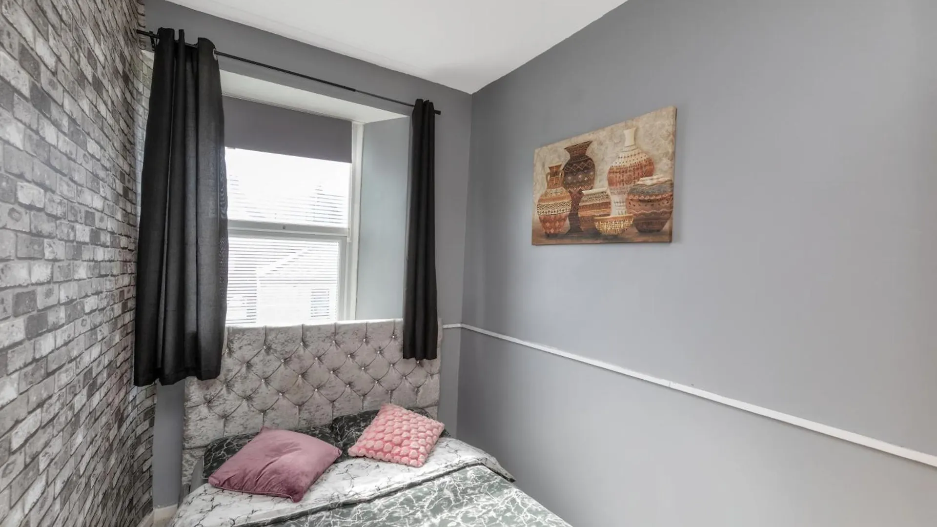 Newcastle City Centre Super Spacious Town House Free Parking And Wi-Fi 0*, Newcastle upon Tyne Großbritannien